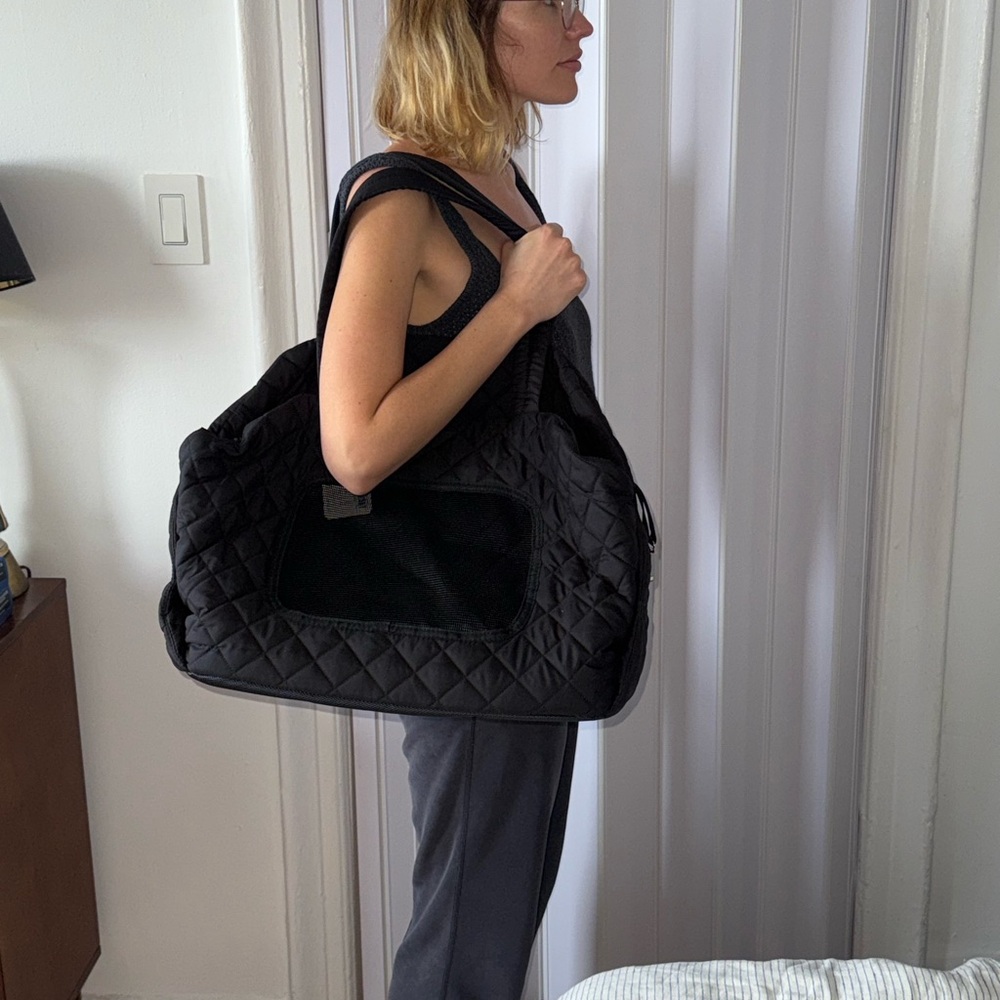 Black Quilted Pet Carrier